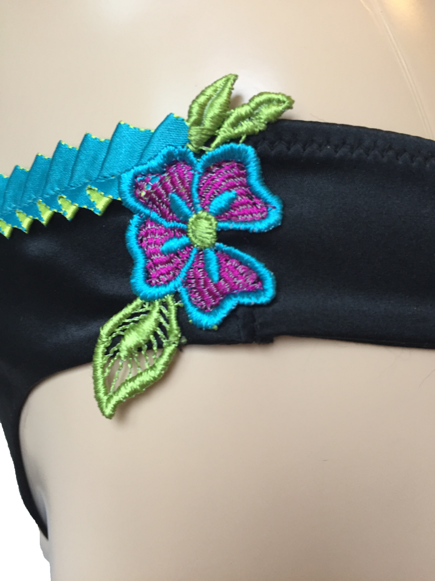 Be Happy BLACK Thong