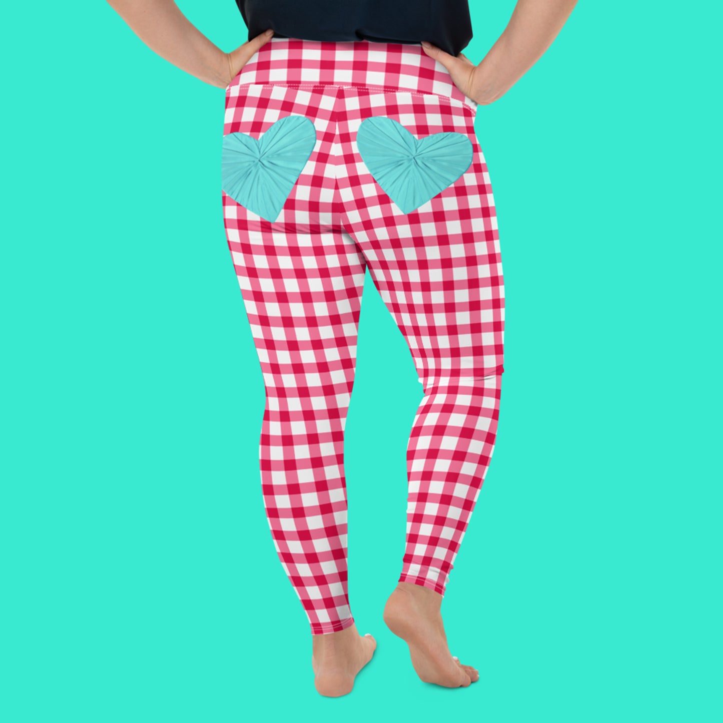 Gingham Pique-Nique Curve High Waisted Leggings in Red and White with Aqua Hearts