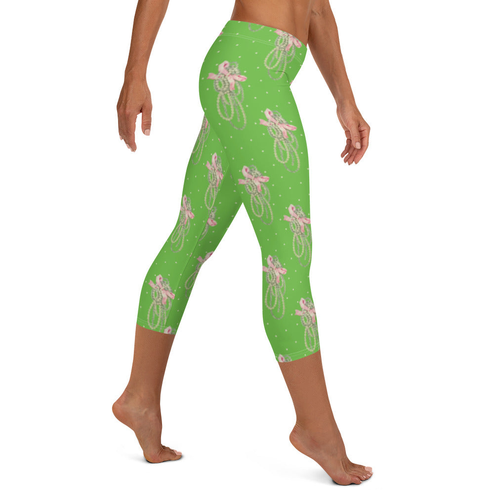 Vintage Pearl Apple Green Capri Leggings