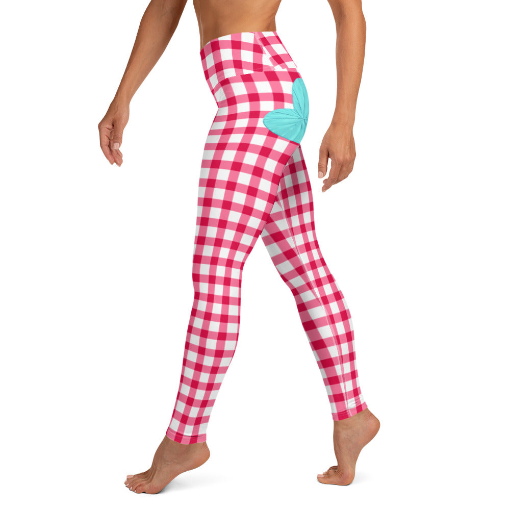 Gingham Pique-Nique High Waisted Yoga Leggings in Red and White with Aqua Hearts