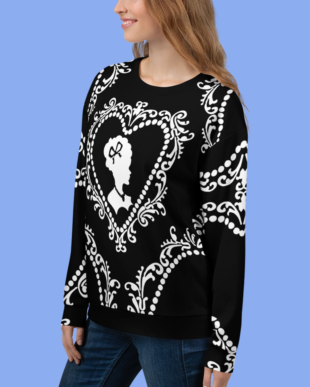 Cameo Sweatshirt in Black