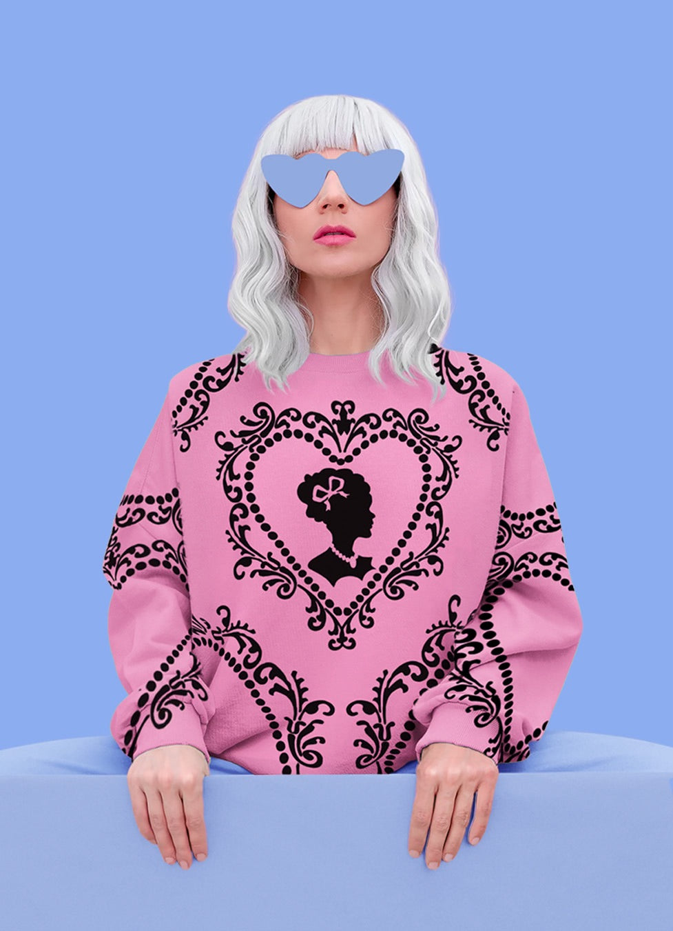 Cameo Sweatshirt in Candy Pink