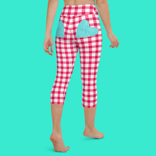 Gingham Pique-Nique High-Waisted  Capri Leggings in Red with Aqua Hearts
